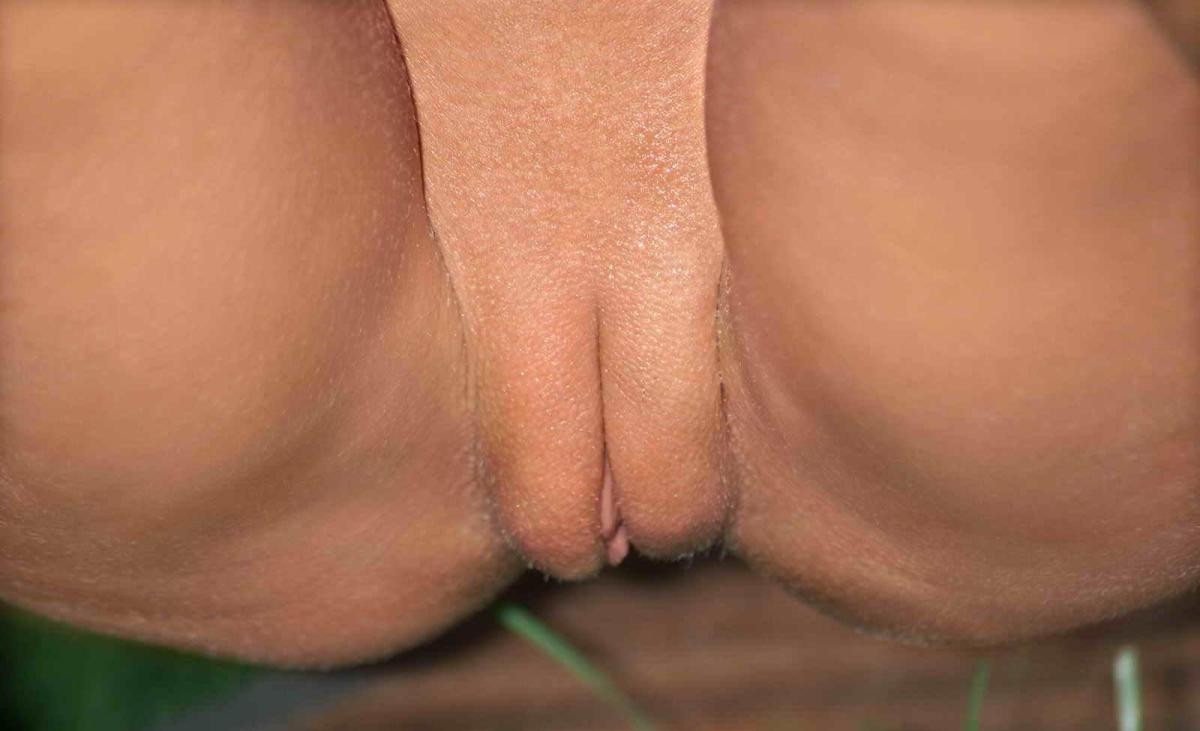 Big clit camel toe